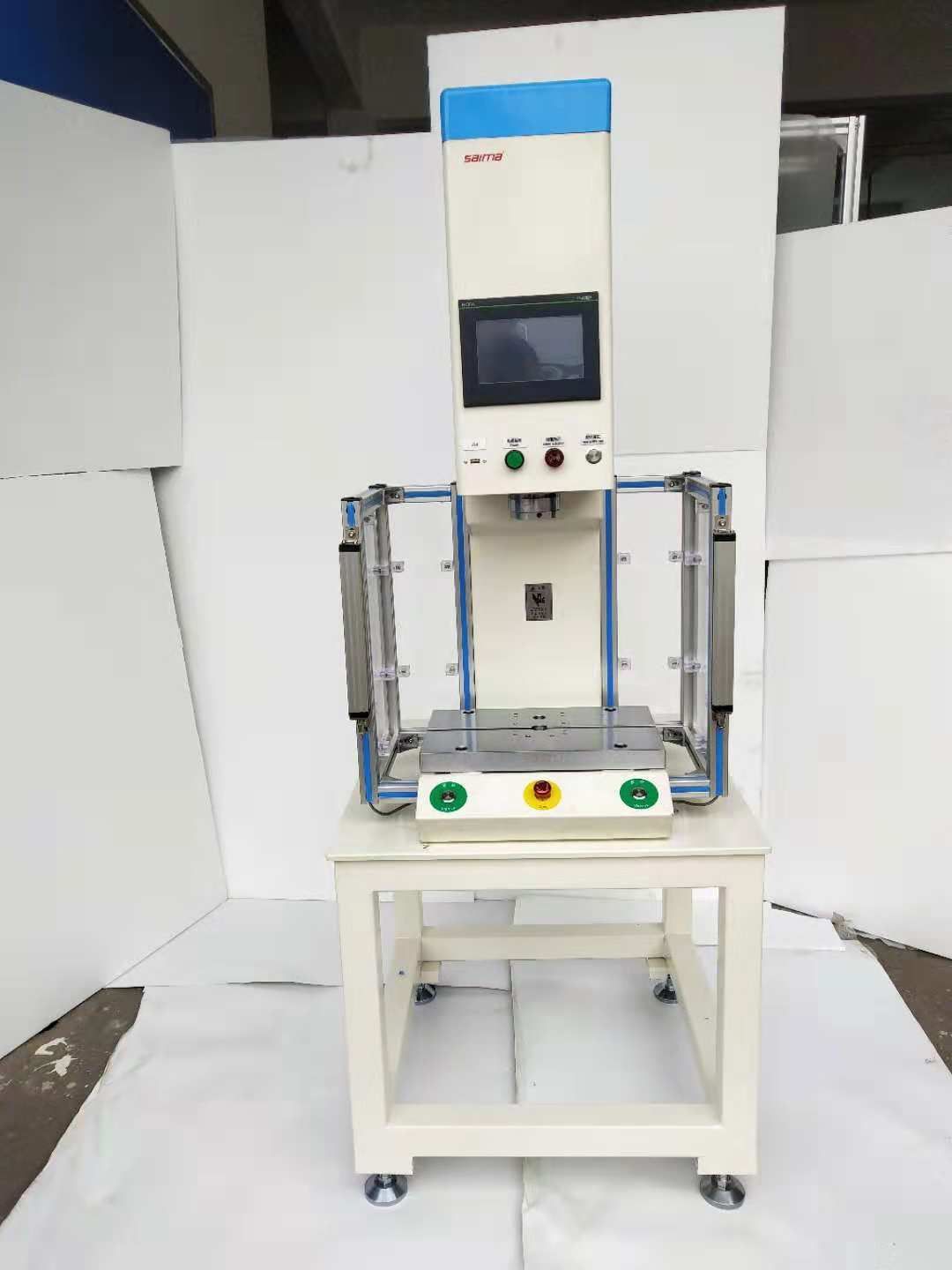 压接机模具,电子连接领域的精密工匠压接机模具零件有哪些
