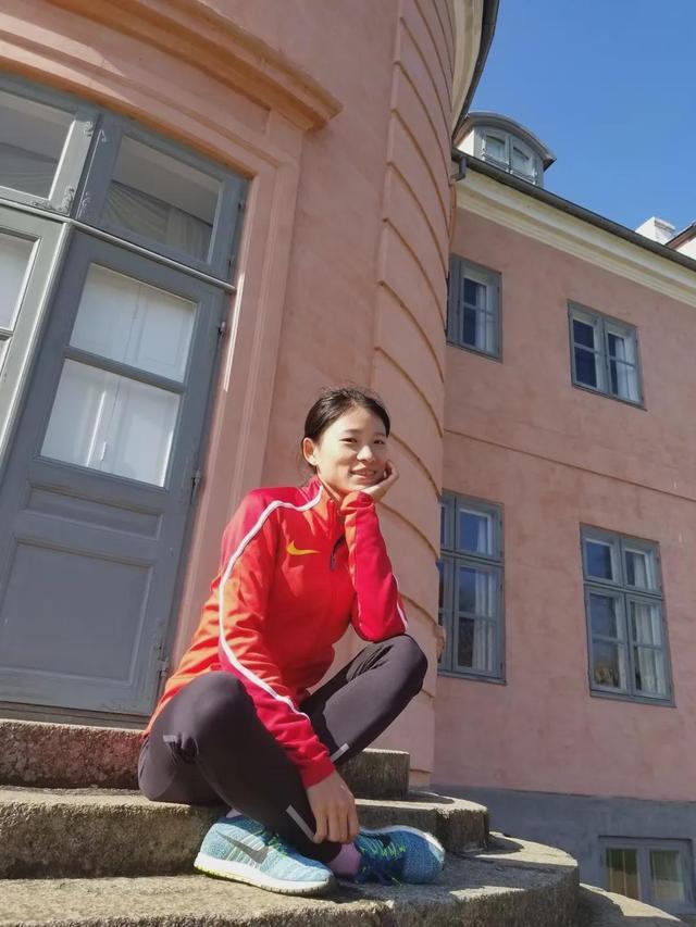 奥运会冠军与世界冠军的微妙差异，荣耀背后的不同维度奥运会冠军和世界冠军的区别在哪里
