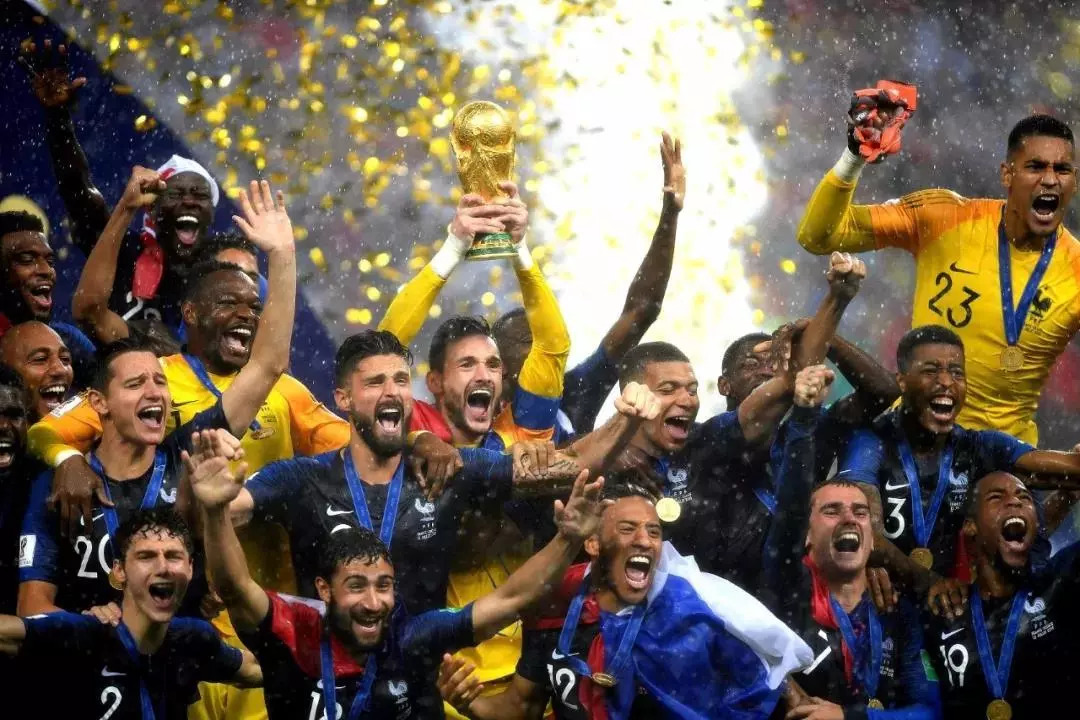中国队勇夺世界杯2018—梦想照进现实的辉煌时刻中国队勇夺世界杯2006搞笑完整版