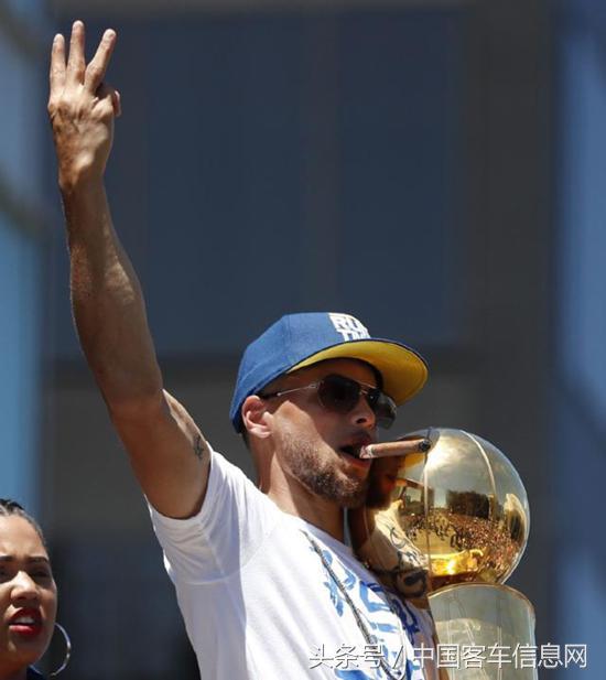 直播NBA比赛，现代体育迷的狂欢盛宴免费直播nba比赛