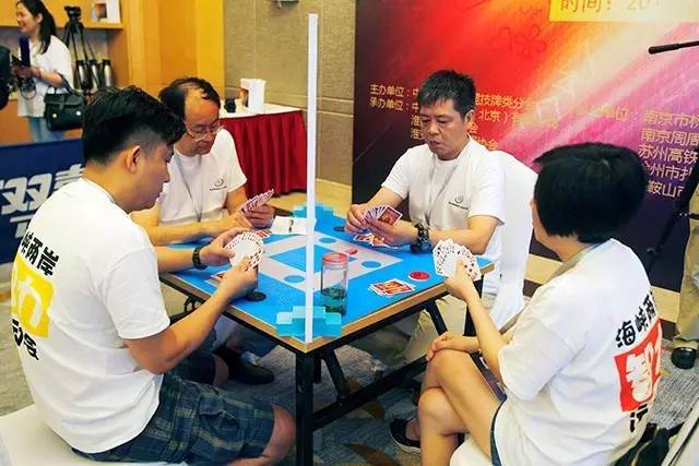 江苏体育休闲新风尚，掼蛋文化与大牌魅力江苏体育休闲耍大牌规则